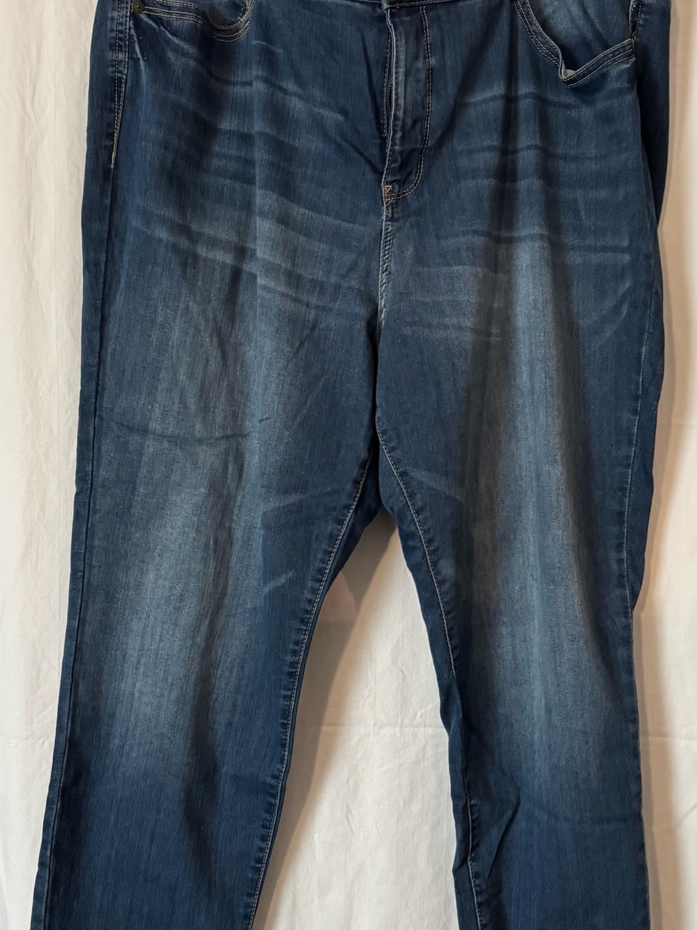 Wallflower 24R Stretch Denim Jeans – Dark Wash